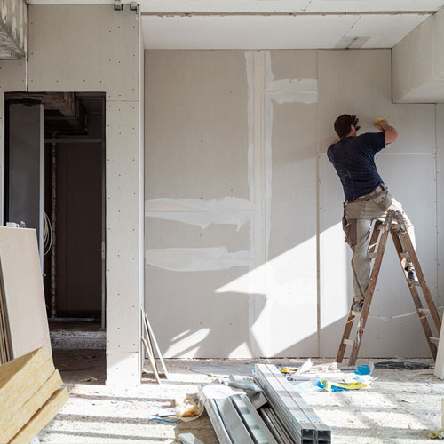 Tadilat ve Dekorasyon Banyo, mutfak, zemin, tavan ve iç cephelerde yenileme ve estetik düzenlemeler yapıyoruz. Mekanlarınıza hem işlevsellik hem de şıklık katıyoruz.